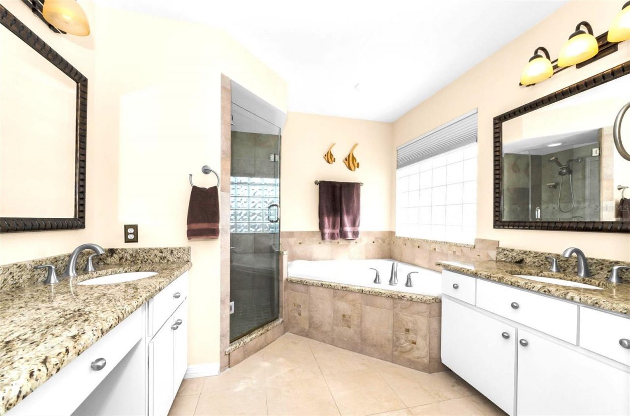 8001 Brighton Drive, Port Richey, FL 34668 Photo