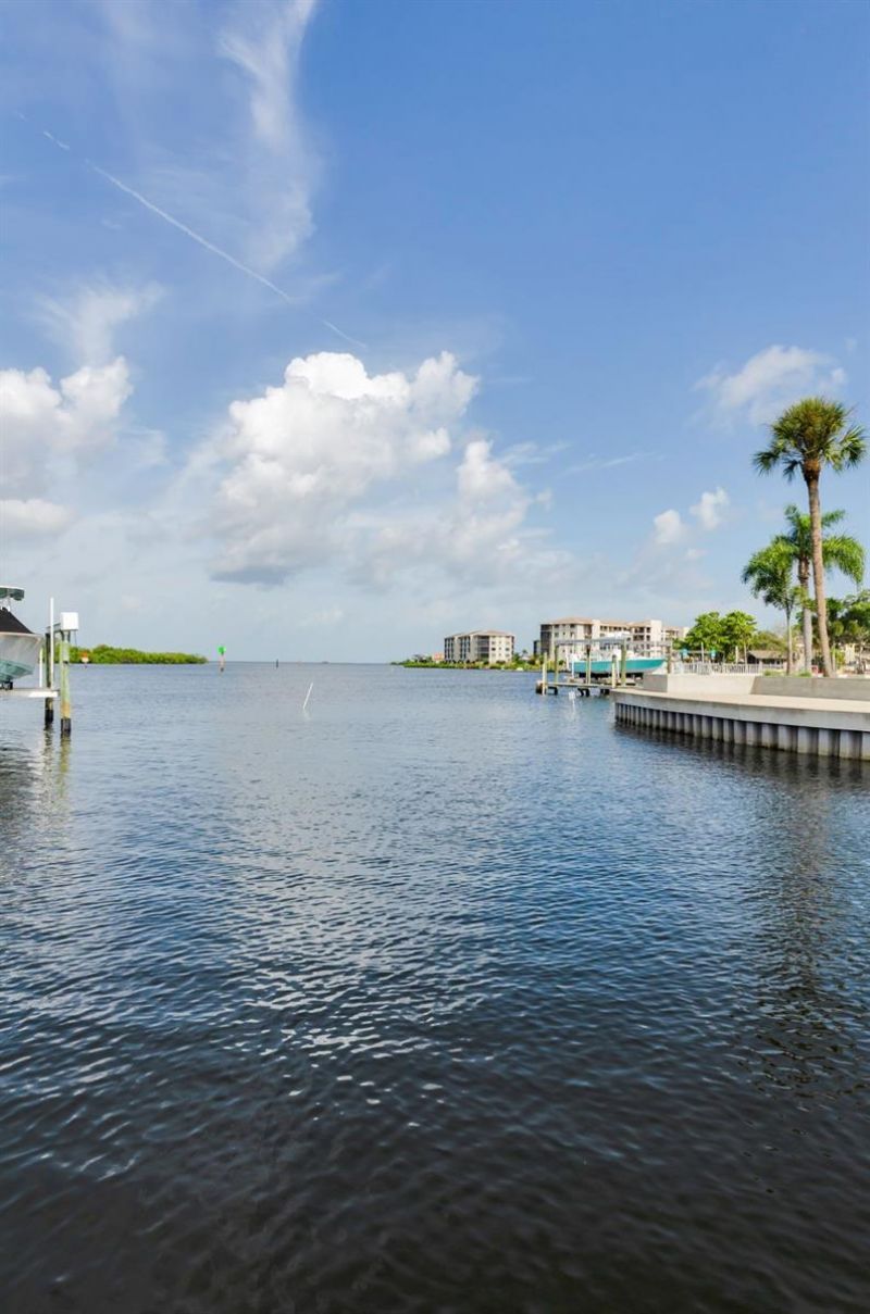 8001 Brighton Drive, Port Richey, FL 34668 Photo