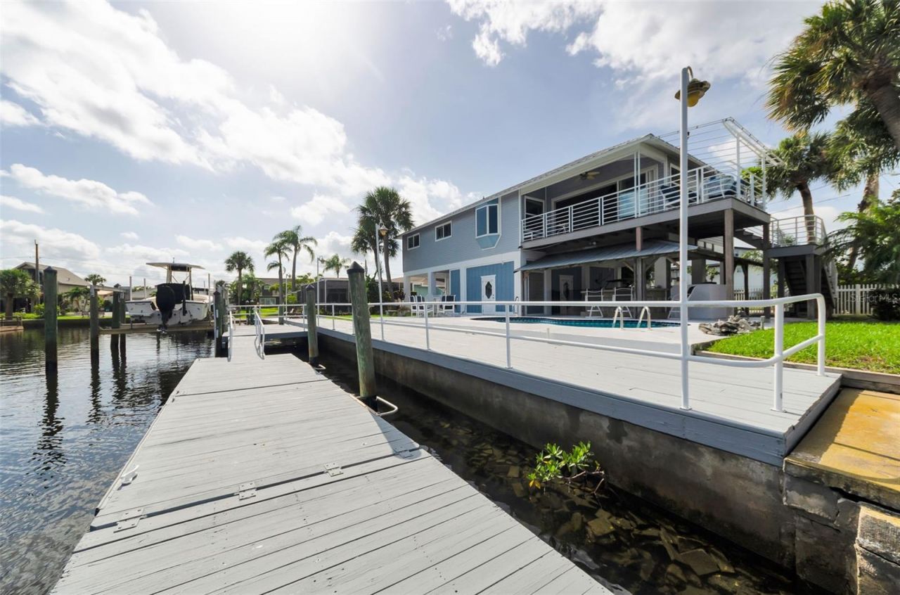 8001 Brighton Drive, Port Richey, FL 34668 Photo