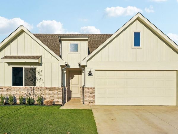 794 Reagan Avenue, Kellyville, OK 74039