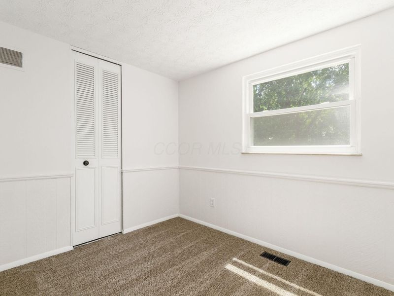 2245 Blue Rock Lane , Grove City, OH 43123 Photo 17