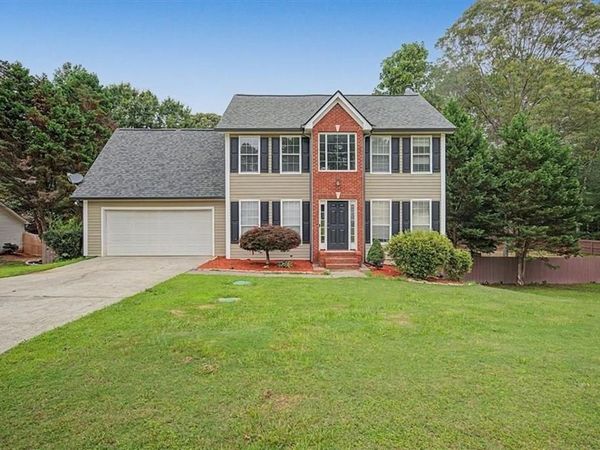 1780 Leigh Meadow Drive , Dacula, GA 30019
