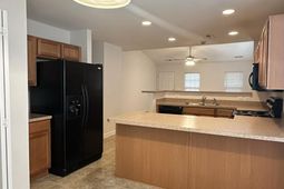 220 Jackson Street photo 4