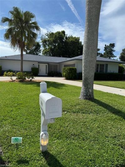 5661 Eichen Cir E, Fort Myers, FL 33919 Photo