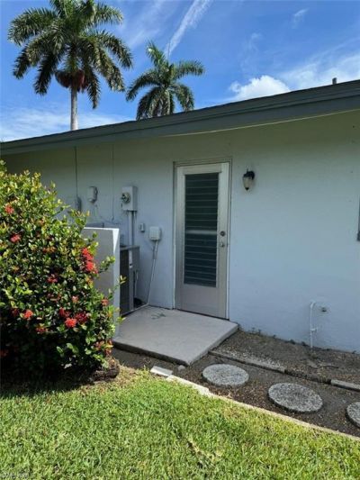 5661 Eichen Cir E, Fort Myers, FL 33919 Photo