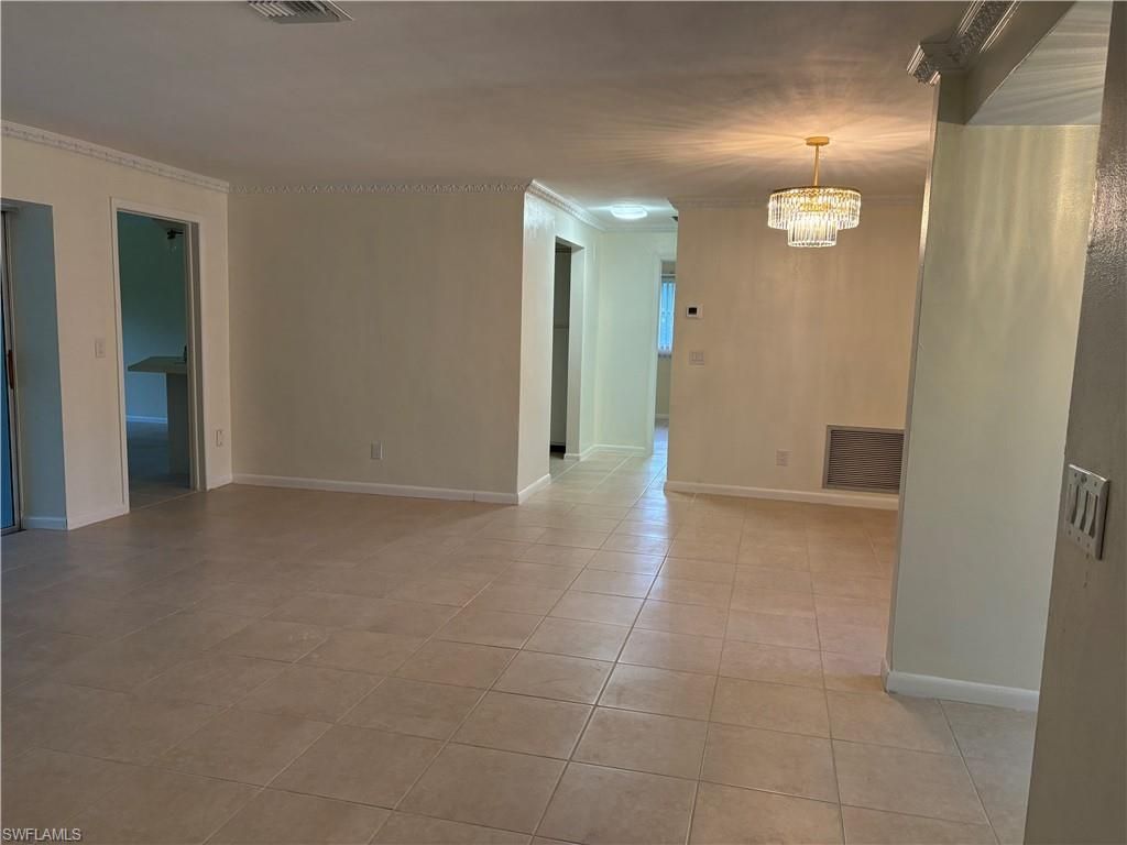 5661 Eichen Cir E, Fort Myers, FL 33919 Photo