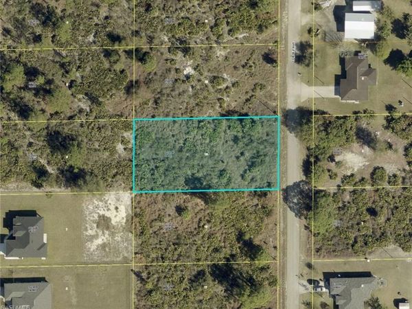 1213 Cortez AVE , LEHIGH ACRES, FL 33972