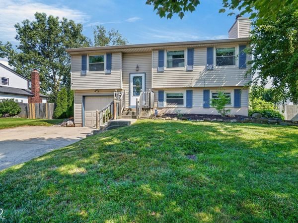 3304 Wedgewood Drive , Indianapolis, IN 46227