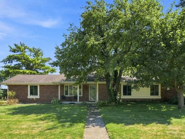 6711 Live Oak Road, Indianapolis, IN 46214