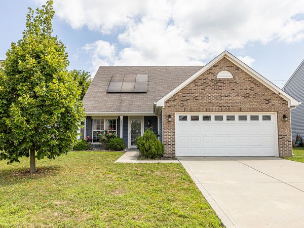 2481 Shadowbrook Trace , Greenwood, IN 46143
