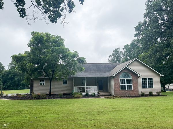 2300 W Three Story Hill Road , Morgantown, IN 46160