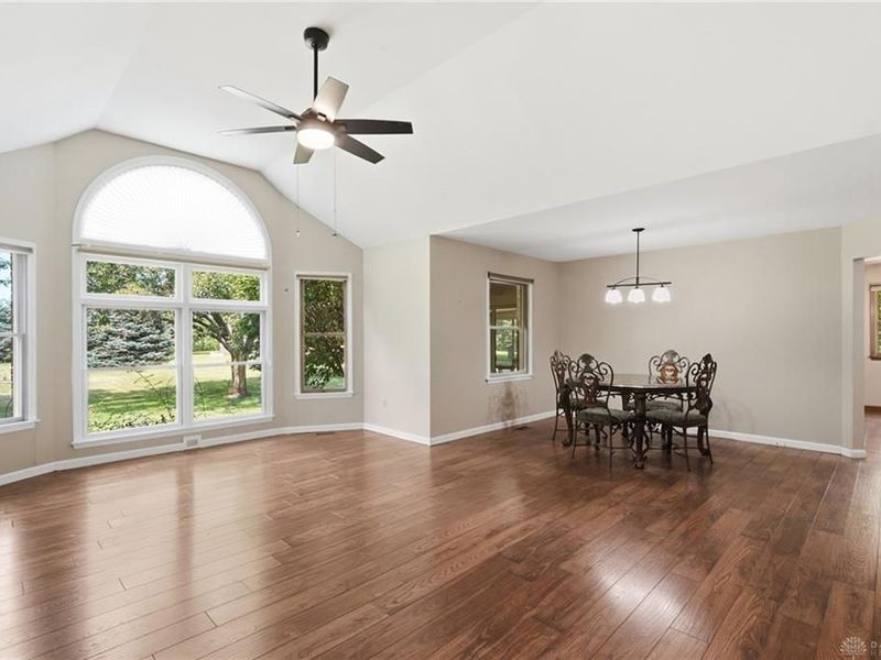 10619 Frederick Pike, Butler Township, OH 45377 Photo 10