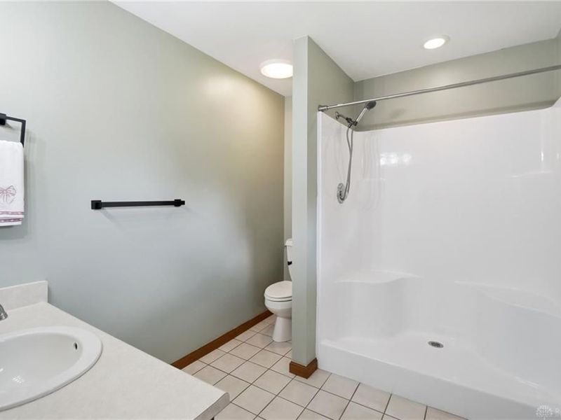 10619 Frederick Pike, Butler Township, OH 45377 Photo 35