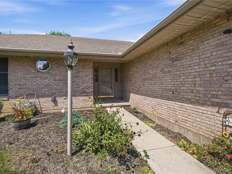 10619 Frederick Pike, Butler Township, OH 45377 Photo 5