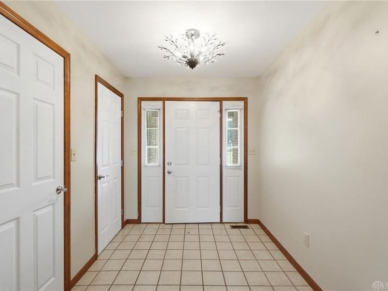10619 Frederick Pike, Butler Township, OH 45377 Photo 6
