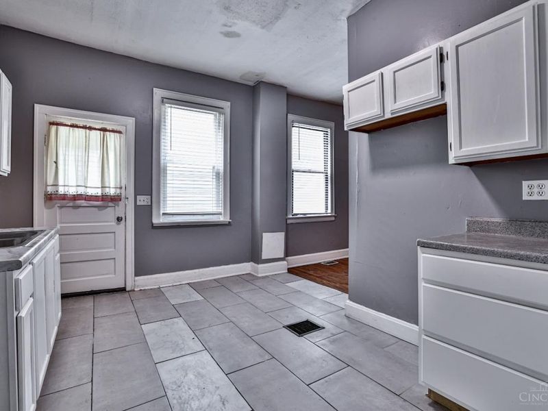 538 Grand Avenue, Cincinnati, OH 45205 Photo 16