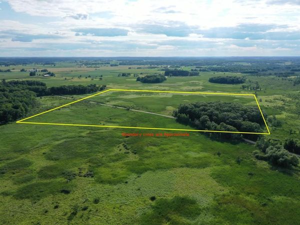 34TH ROAD, Berlin, WI 54923