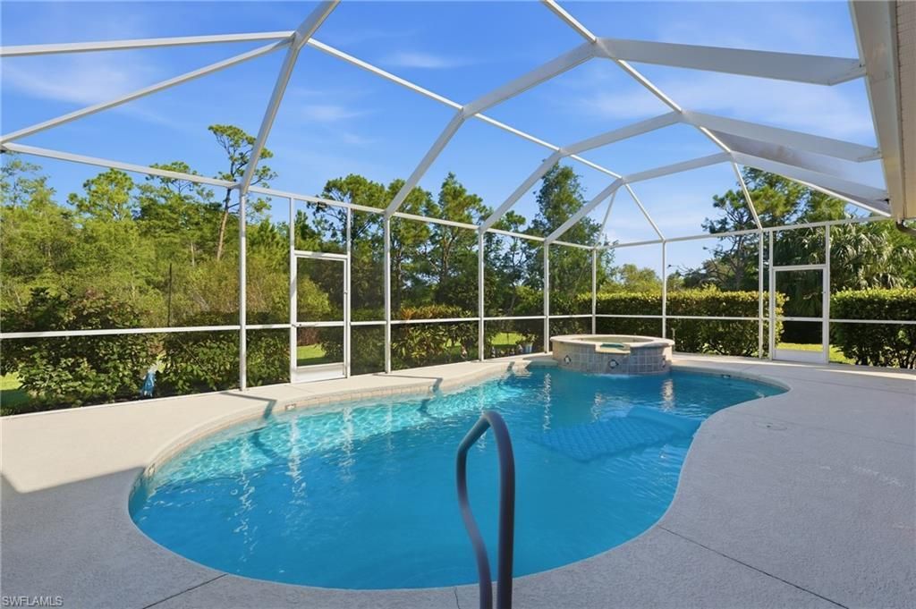 8805 Fawn Ridge Dr, Fort Myers, FL 33912 Photo