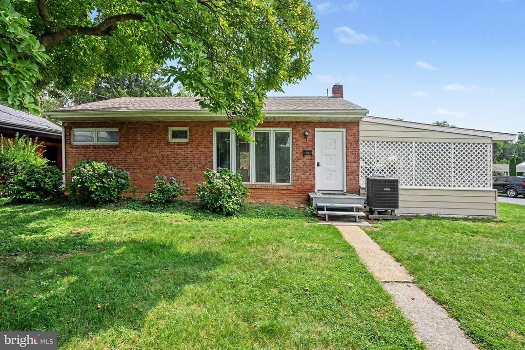 3799 CHESTNUT STREET, CAMP HILL, PA 17011