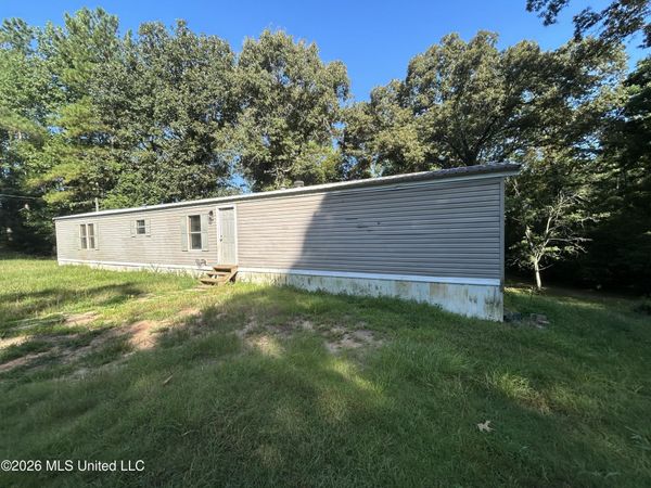 724 Mt Zion Road, Mount Olive, MS 39119