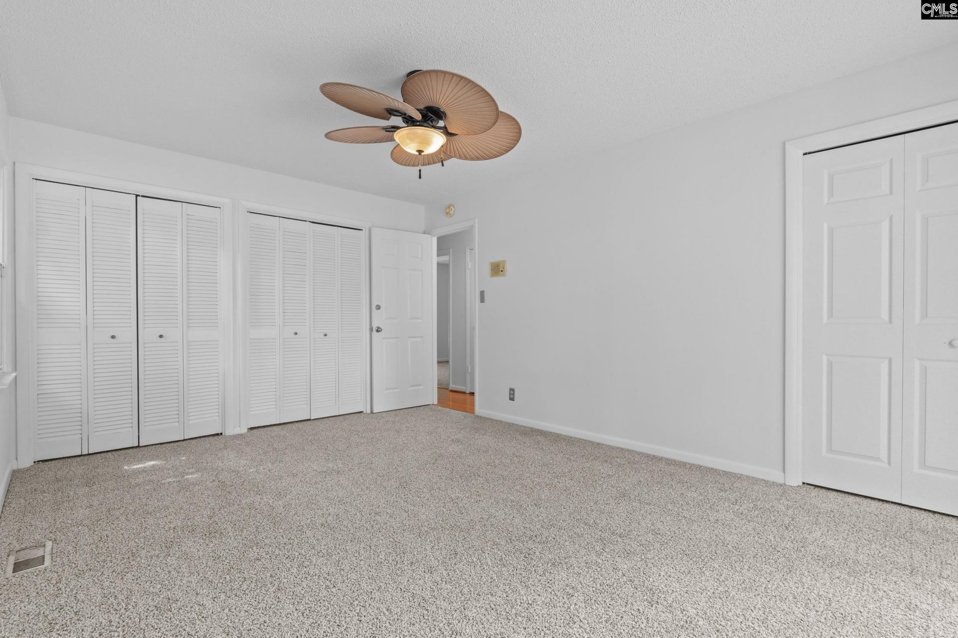 101 Stuart Lane  Photo 16