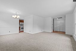 101 Stuart Lane  photo 4