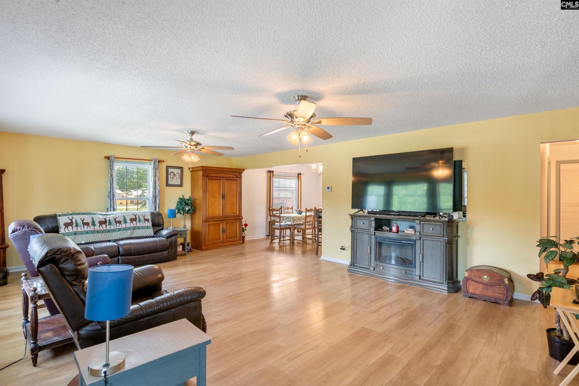 1031 Natures Cove Road Photo 12