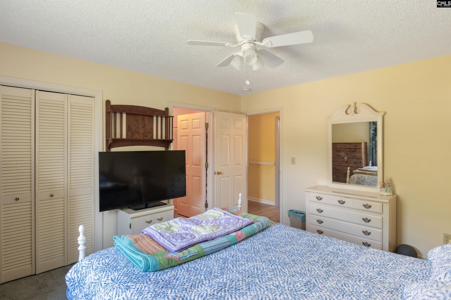 1031 Natures Cove Road Photo 20