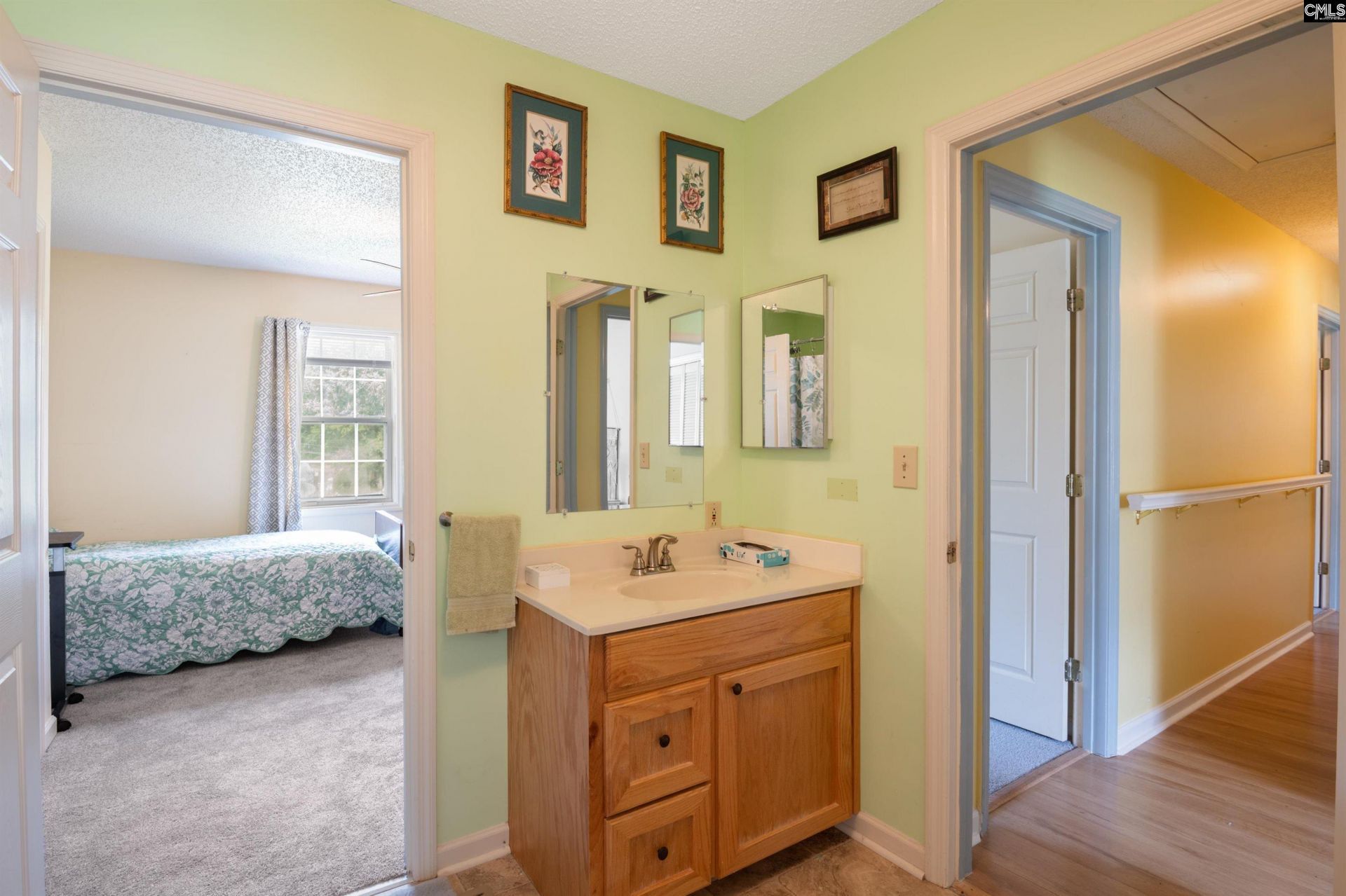 1031 Natures Cove Road Photo 27