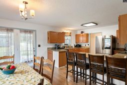 1031 Natures Cove Road photo 4