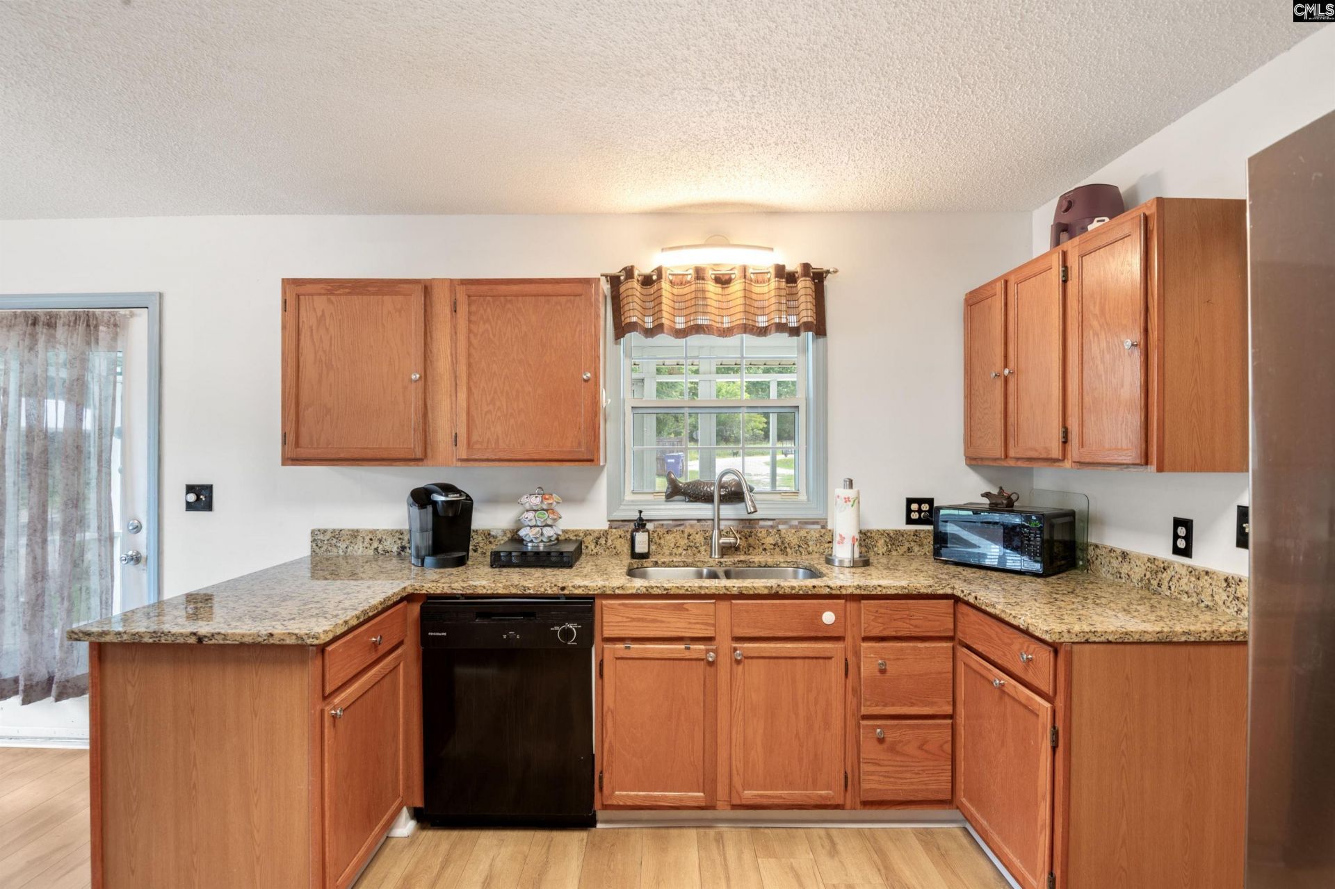 1031 Natures Cove Road Photo 9