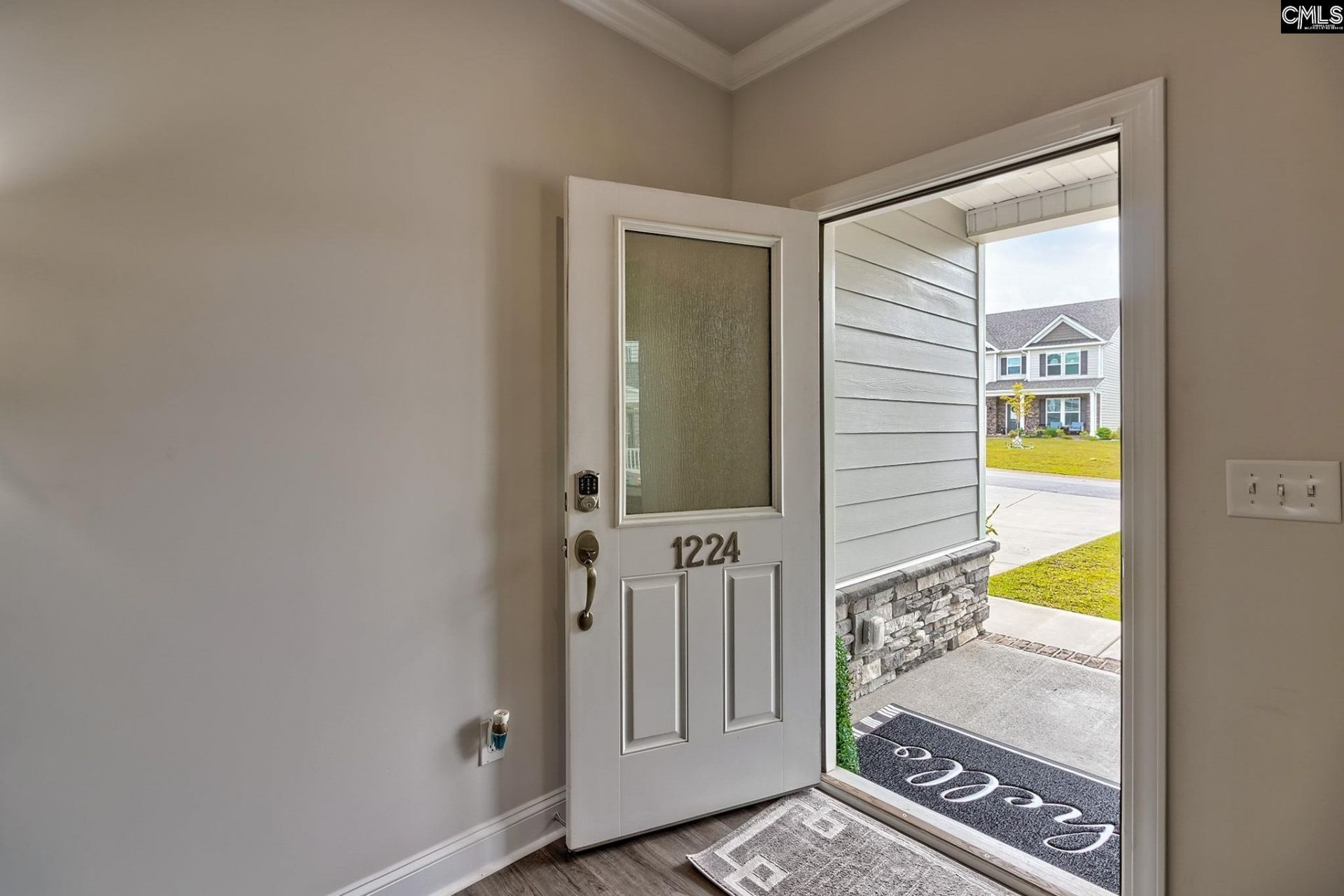 1224 Seawind Loop Photo 8