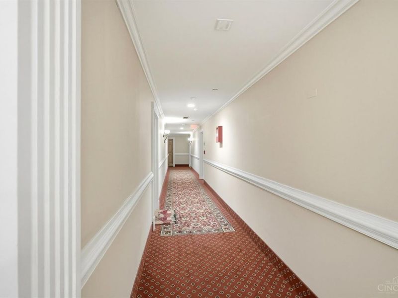 2200 Victory Parkway, Unit 905, Cincinnati, OH 45206 Photo 9