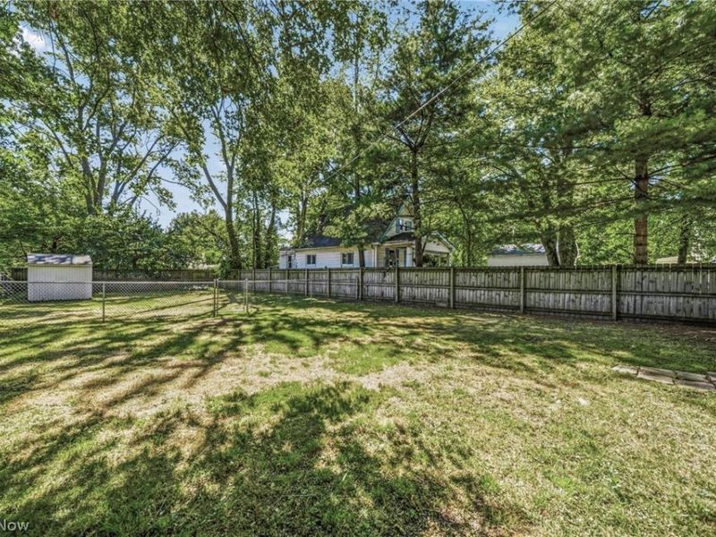 913 Glenside Road, South Euclid, OH 44121 Photo 24