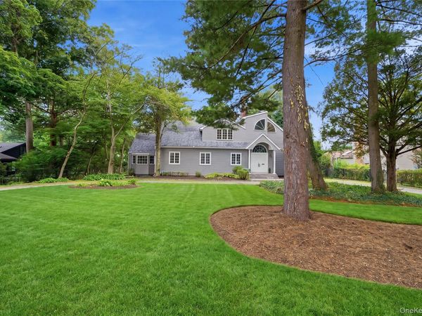 9 Addison Lane , Greenvale, NY 11548