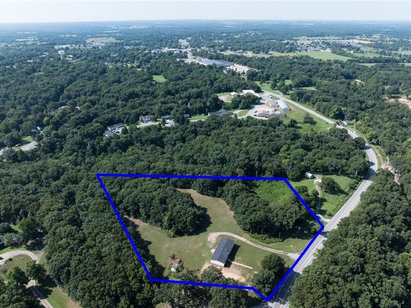 1546 1st Avenue, Gravette, AR 72736