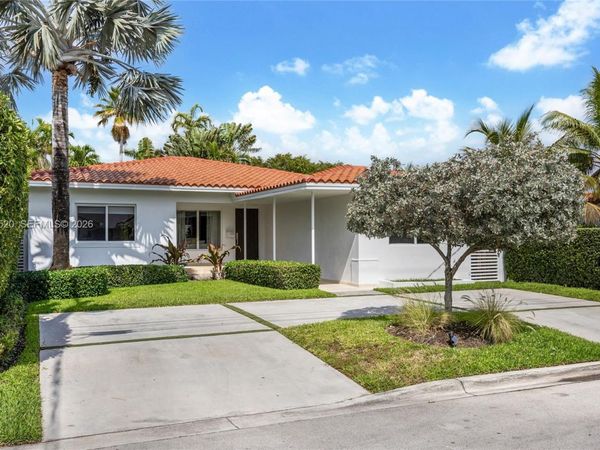 8950 Byron Ave , Surfside, FL 33154