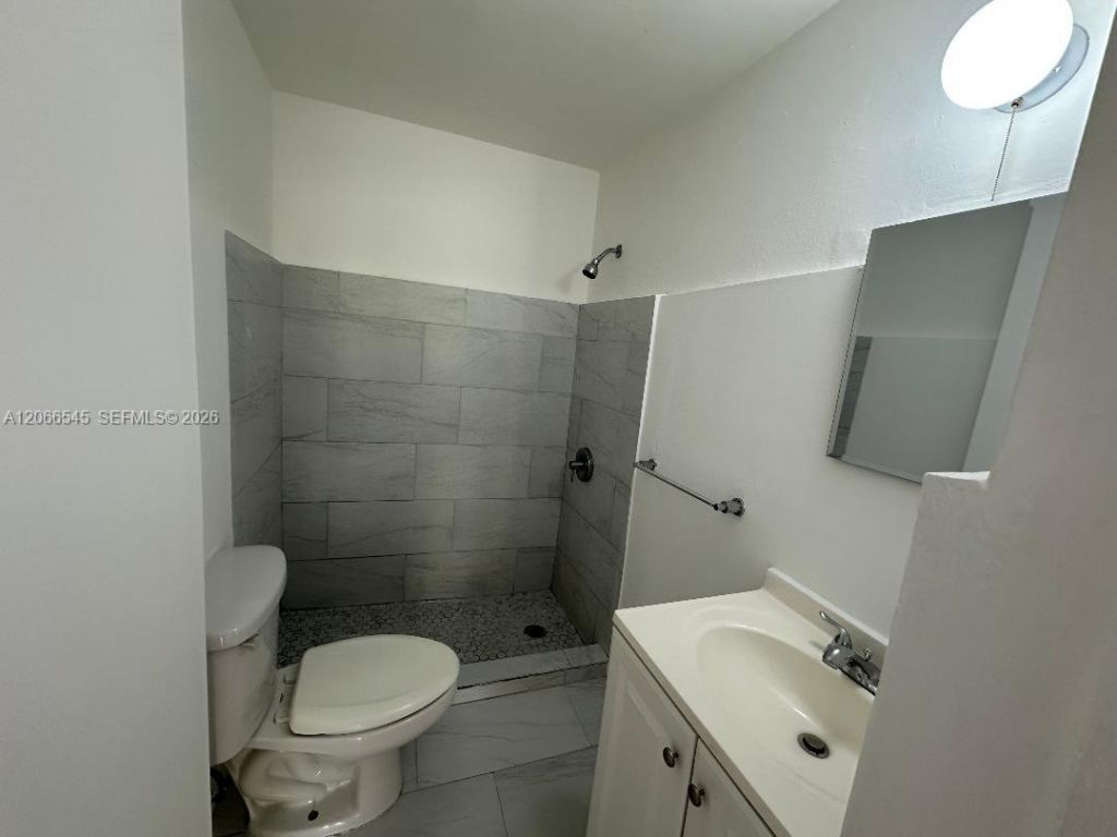 1293 NE 109th St , Unit 3, Miami, FL 33161 Photo