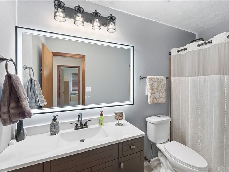 1748 Sherwood Forest Drive, Miamisburg, OH 45342 Photo 18