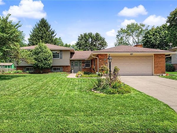 5696 Overbrooke Road, Kettering, OH 45440