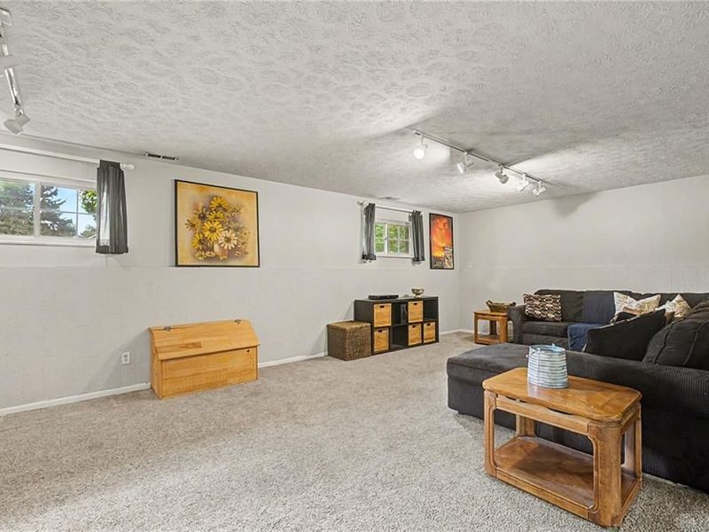 5696 Overbrooke Road, Kettering, OH 45440 Photo 43