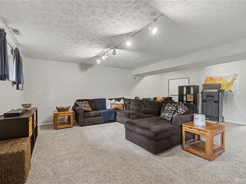 5696 Overbrooke Road, Kettering, OH 45440 Photo 45