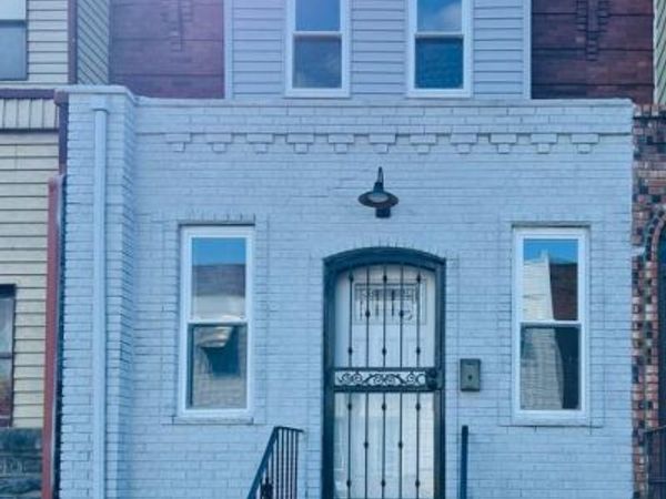 2546 S 9TH ST , PHILADELPHIA, PA 19148
