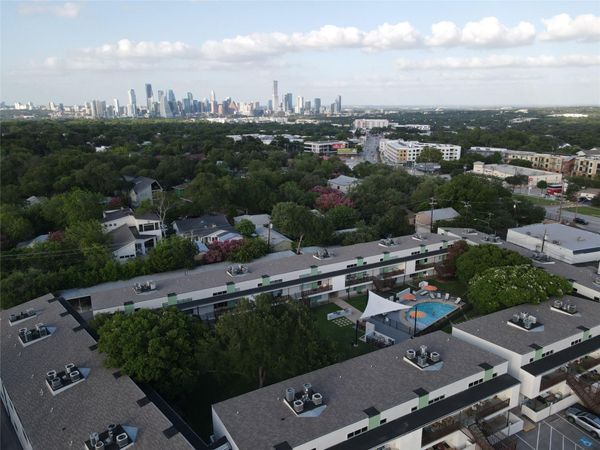 2200 Dickson DR, Unit 124, Austin, TX 78704