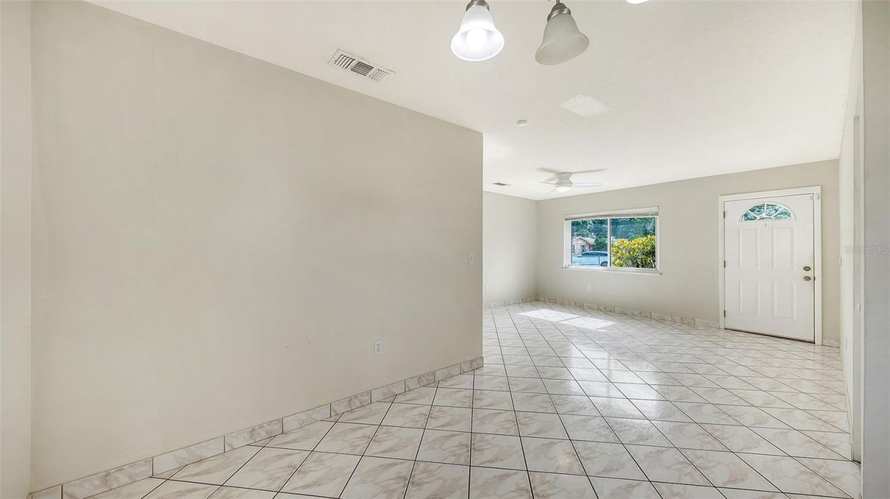 3307 Newtown Boulevard, Sarasota, FL 34234 Photo