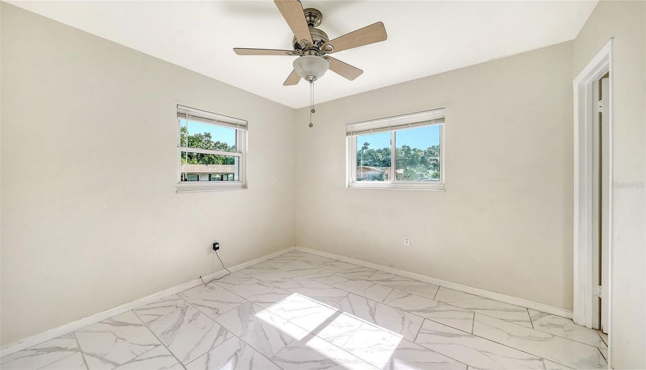 3307 Newtown Boulevard, Sarasota, FL 34234 Photo