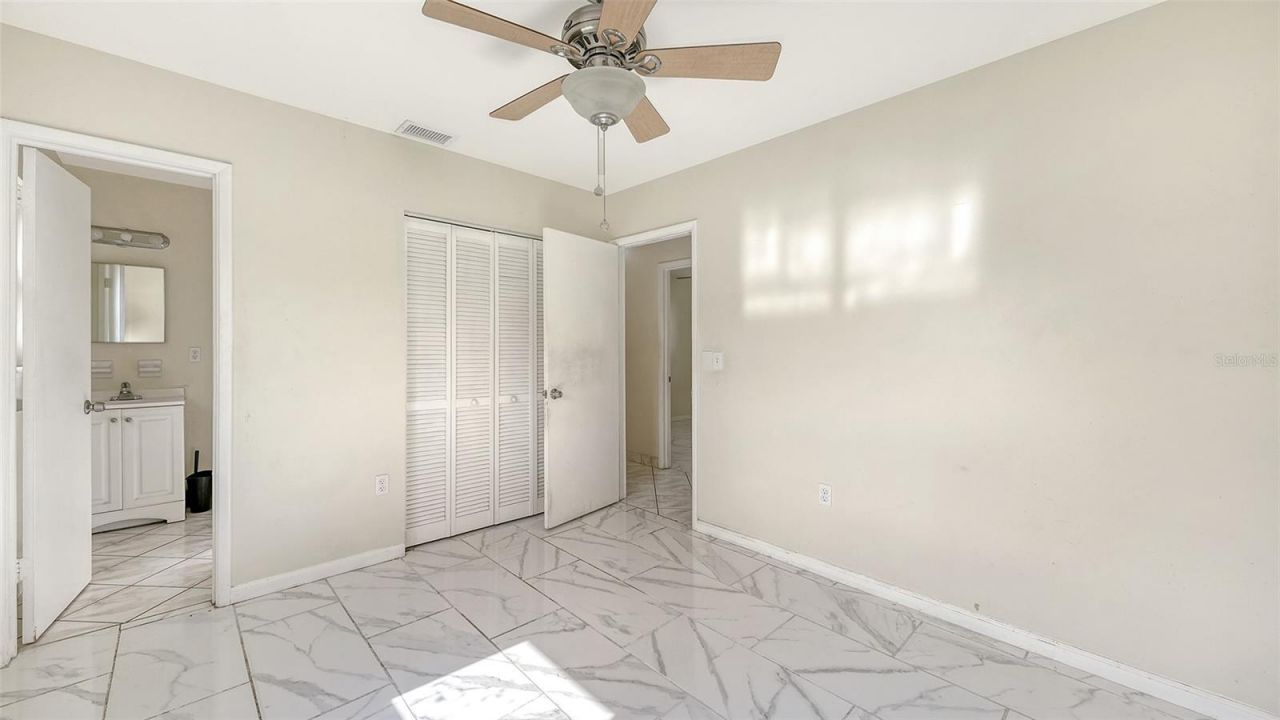 3307 Newtown Boulevard, Sarasota, FL 34234 Photo