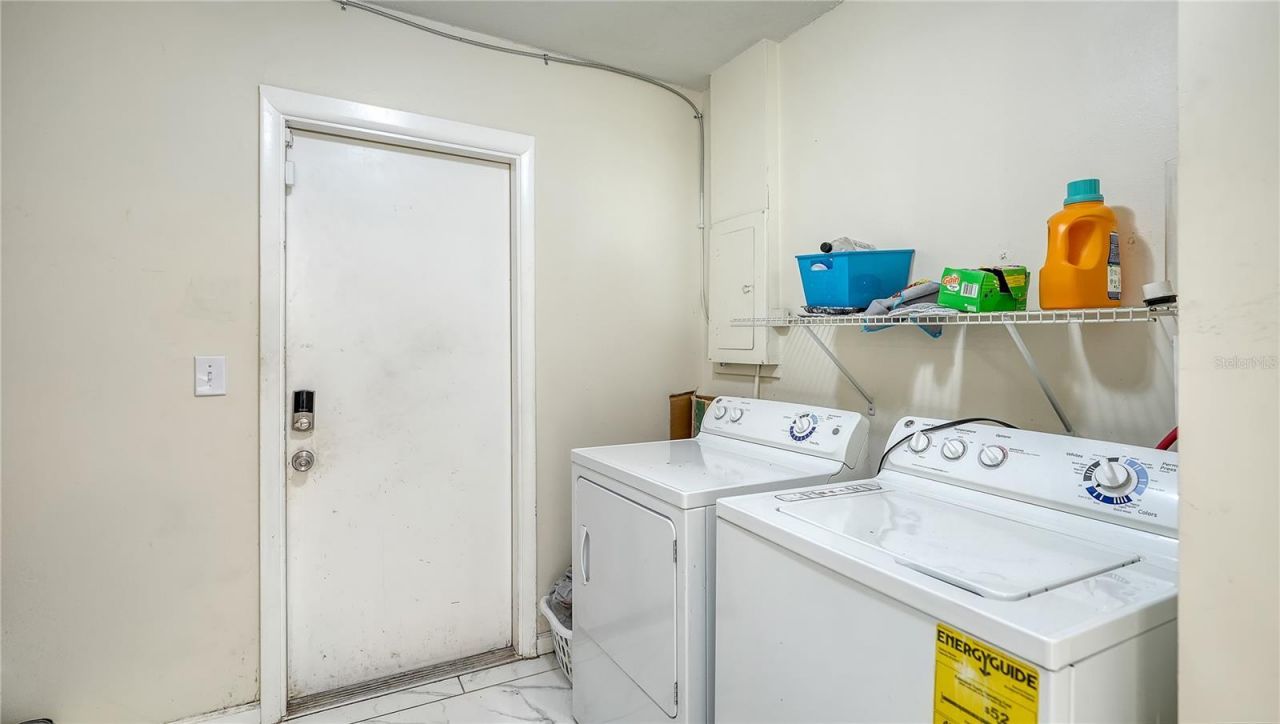 3307 Newtown Boulevard, Sarasota, FL 34234 Photo
