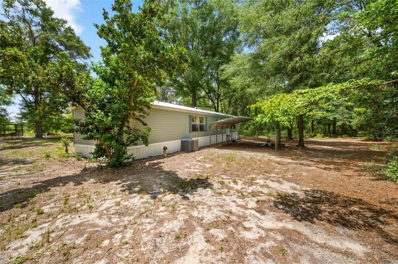 25697 21st Road, O Brien, FL 32071 Photo