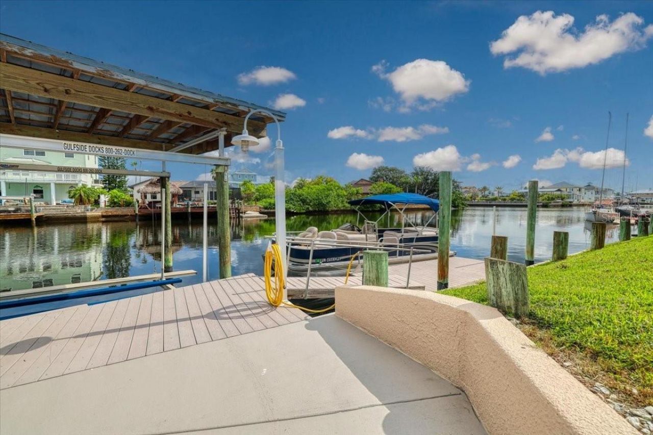 4295 Newport Drive, Hernando Beach, FL 34607 Photo
